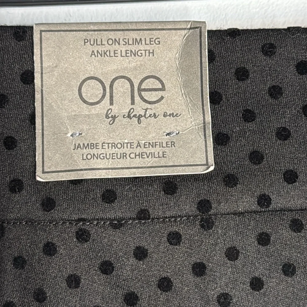 One Pants, Black Polka Dot Pull On in Size 1X NWT‎
